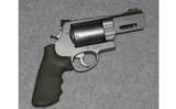 Smith & Wesson Model 460
.460 Mag - 1 of 2