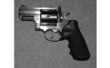Ruger Super Redhawk Alaskan
44 MAG - 2 of 2
