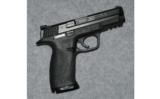 Smith & Wesson M&P 40.40 S&W - 1 of 2