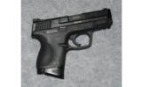 Smith & Wesson M&P 40c.40 S&W - 1 of 2