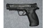 Smith & Wesson M&P 45.45 AUTO - 2 of 2