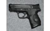 Smith & Wesson M&P 40c.40 S&W - 2 of 2
