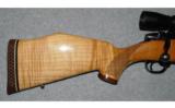 Weatherby Mark V .300 WBY MAG - 5 of 9