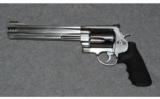 Smith & Wesson 460 XVR
.460 S&W - 2 of 2