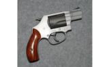 Smith & Wesson ~ 360 SC ~ 357 MAG - 1 of 2