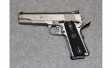 Smith & Wesson ~ SW1911 ~ .45 Auto - 2 of 2