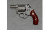 SMith & Wesson ~ 60-7 