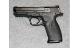 Smith & Wesson ~ M&P 40 ~ 40 S&W - 3 of 4