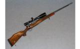 Weatherby ~ Mark V ~ .270 Wby Mag - 1 of 9