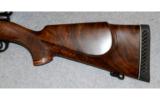 Weatherby ~ Mark V Deluxe ~ .240 Wby Mag - 9 of 9