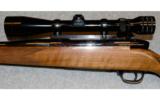Weatherby ~ Mark V ~ .300 Weatherby Magnum - 8 of 9