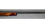 Weatherby ~ Mark V Deluxe ~ 7mm Weatherby Magnum - 4 of 10