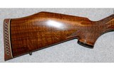 Weatherby ~ Mark V ~ .300 Weatherby Magnum - 2 of 10
