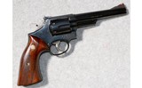 Smith & Wesson ~ 19-5 ~ .357 Magnum - 1 of 2