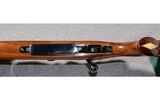 Weatherby ~ Mark V Deluxe ~ .240 Weatherby Magnum - 5 of 10