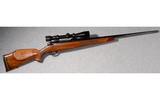 Weatherby ~ Mark V Deluxe ~ .378 Weatherby Magnum - 1 of 10