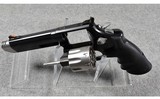 Smith & Wesson ~ 627-5 Performance Center ~ .357 Mag/ .38 Spl - 4 of 4