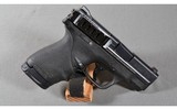 Smith & Wesson
M&P9 Shield
9 mm