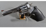 Smith & Wesson ~ 629-6 ~ .44 Magnum - 2 of 4