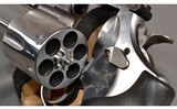 Smith & Wesson ~ 629-6 ~ .44 Magnum - 4 of 4