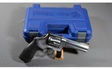 Smith & Wesson ~ 629-6 ~ .44 Magnum