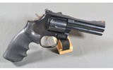 Smith & Wesson ~ 586-5 ~ .357 Magnum - 1 of 4