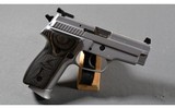 SIG Sauer ~ P229S ~ .40 S&W - 1 of 4