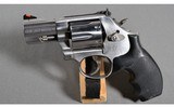 Smith & Wesson ~ 686-6 ~ .357 Magnum - 2 of 4