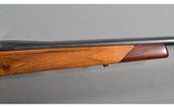 Weatherby ~ Mark V ~ .257 Weatherby Magnum - 4 of 11