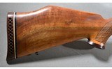 Weatherby ~ Mark V ~ .257 Weatherby Magnum - 2 of 11