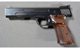 Smith & Wesson ~ 41 ~ .22 Long Rifle - 2 of 3