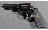 Smith & Wesson ~ 19-5 ~ .357 Magnum - 2 of 2