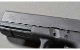 Glock ~ 17 ~ 9mm Luger - 3 of 3