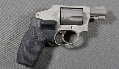 Smith & Wesson ~ 642-2 ~ .38 Special