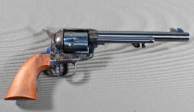 Uberti ~ Model P ~ .44-40 Winchester