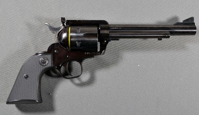 Ruger50th Blackhawk Set44 Mag (Piece 1/2)