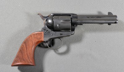 Uberti ~ 1873 ~ .45 Colt