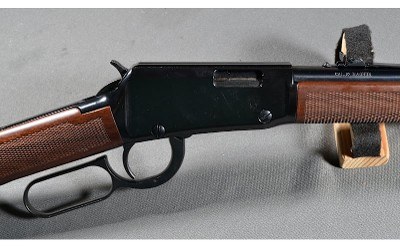 Henry ~ Classic ~ .22 Magnum - Image 3 of 10