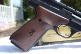 Browning Buck Mark Buckmark Target SE Walnut-LNIB - 10 of 15