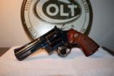 Colt Python 4" Blue Original Blue Original Grips 1978 - 1 of 15