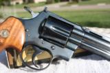 Colt Python 4" Blue 1964 Original Finish and two sets grips - 6 of 15