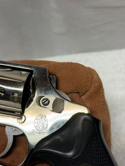 Smith & Wesson Model 36 Polished Nickel Bobbed hammer NICE! - Image 2 of 12