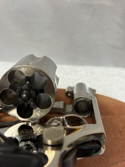 Smith & Wesson Model 36 Polished Nickel Bobbed hammer NICE! - Image 8 of 12