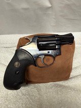 Smith & Wesson Model 36 Blue 2 sets of grips Excellent Condition - Image 5 of 13