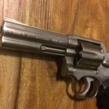 Smith & Wesson 681-1 - 2 of 7