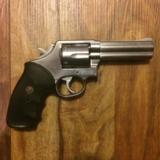 Smith & Wesson 681-1 - 3 of 7