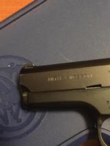 Smith and Wesson 3914 - 7 of 12
