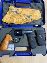 Smith & Wesson model 29 Bounty Hunter - 4 of 8