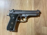 Beretta 92FS Inox - 2 of 7