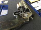 Smith & Wesson model 686 plus - 8 of 9